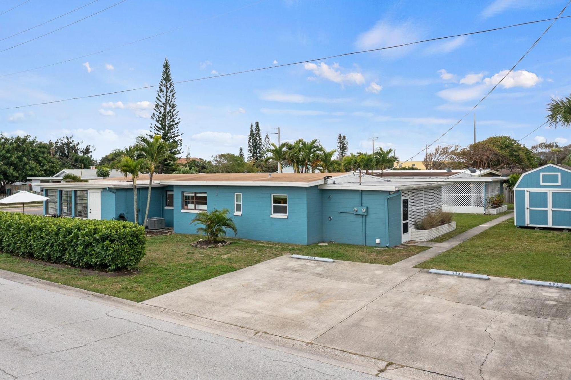 Midtown Cottage - In The Heart Of Cocoa Beach Exterior foto