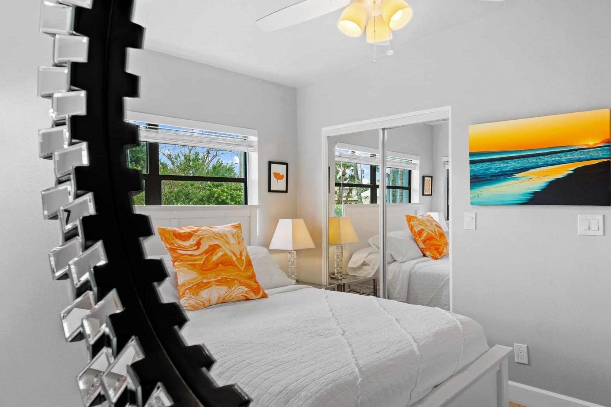 Midtown Cottage - In The Heart Of Cocoa Beach Exterior foto